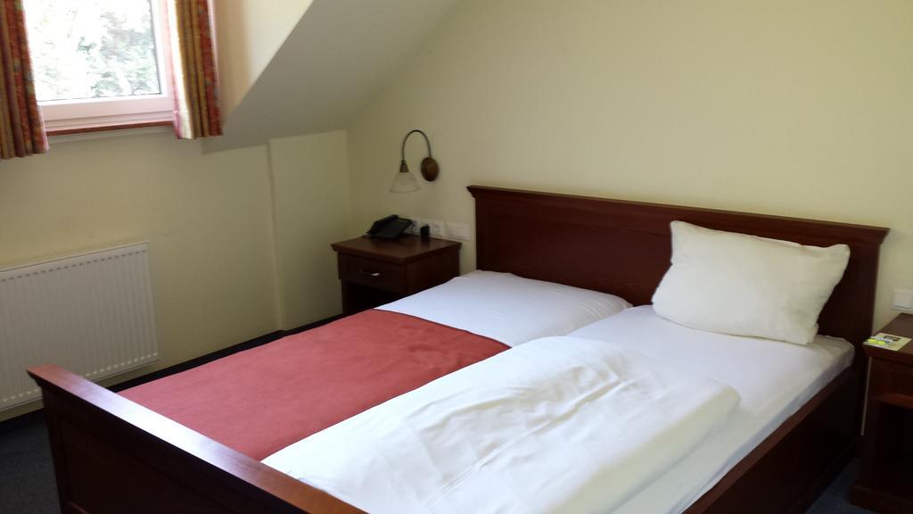 Hotel Restaurant Am Pfauenhof Quakenbrück Szoba fotó