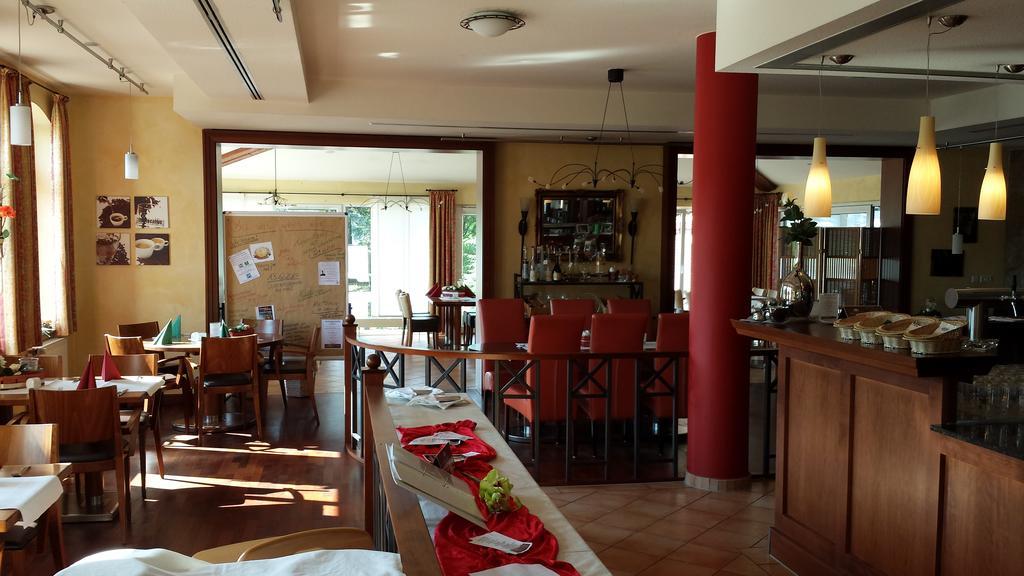 Hotel Restaurant Am Pfauenhof Quakenbrück Kültér fotó